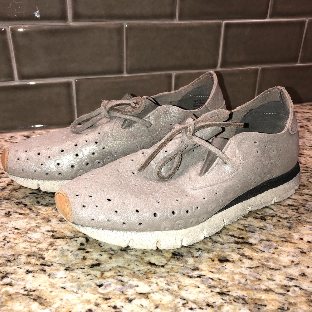 OTBT Lunar Athleisure Sneaker